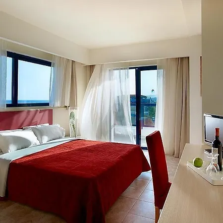 Sunrise 4* Pefki (Rhodes)
